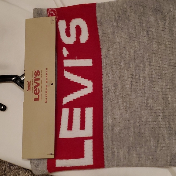 Levi's Neck Warmer πHost Pick π - Picture 2 of 4